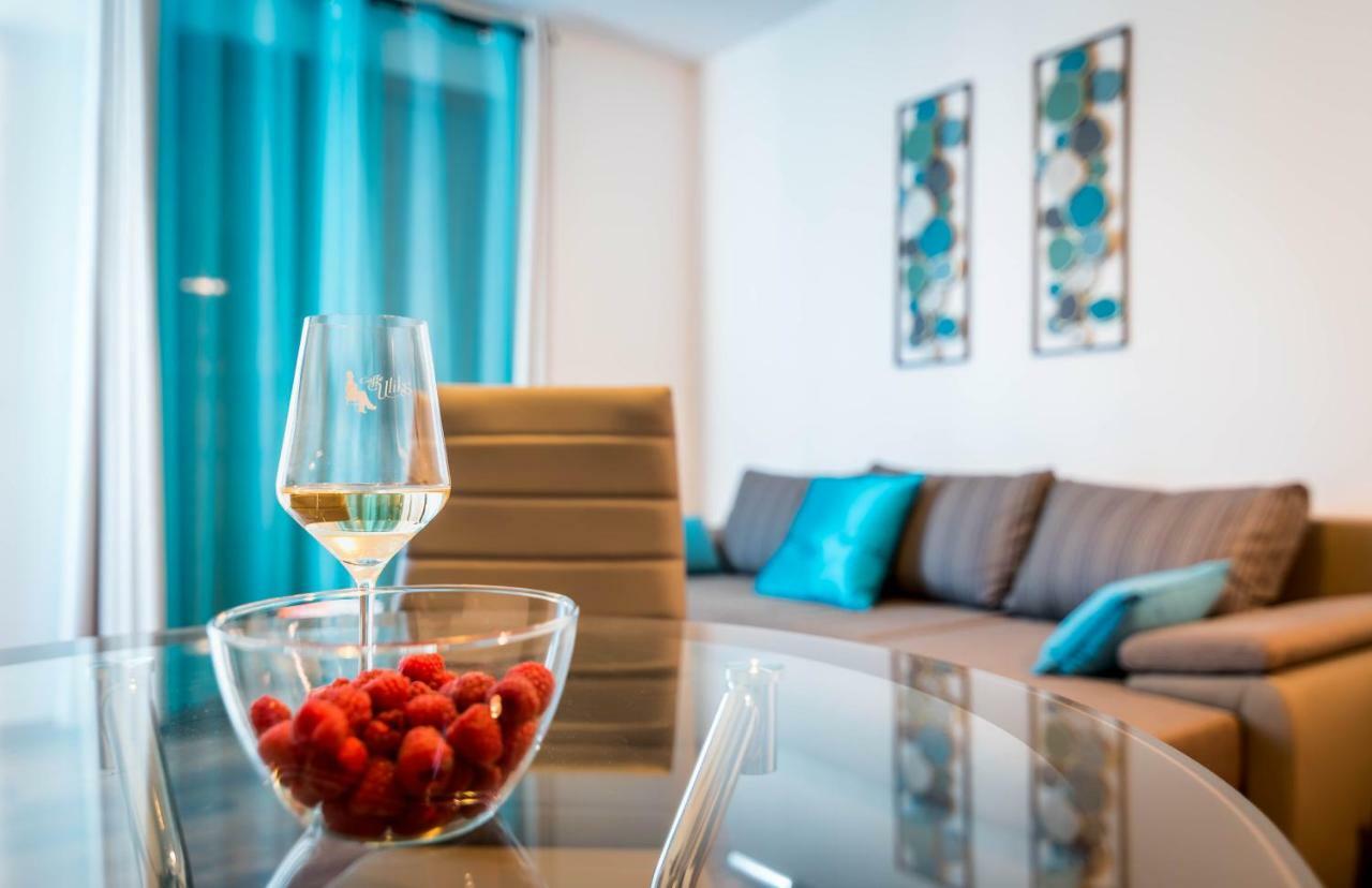 City Market Apartments Pula Ngoại thất bức ảnh